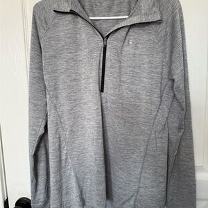 Under Armour Heather Gray Pullover